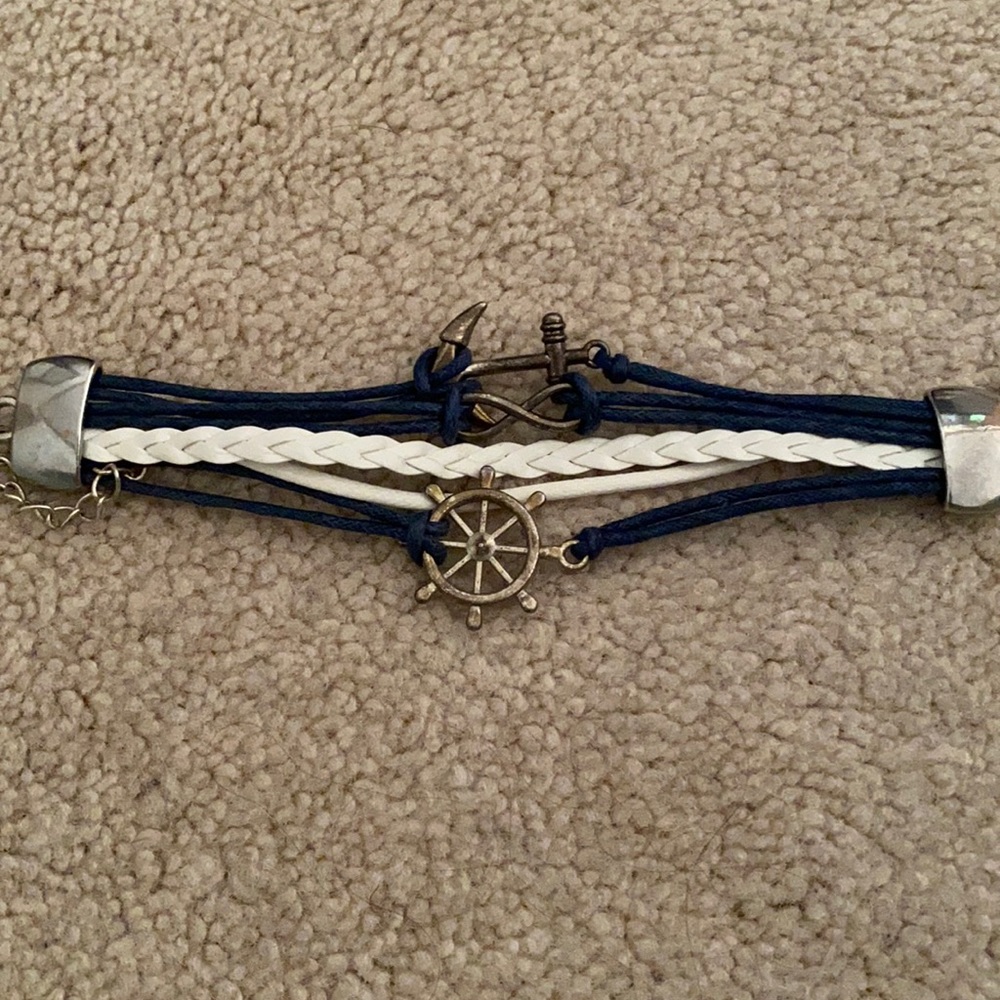 Sailor themed bracelet, in silver, white and navy